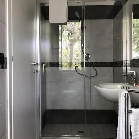 Vinsea Ξενοδοχείο 2*