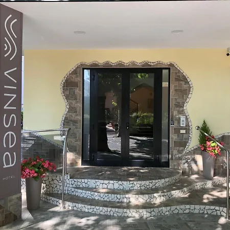 Vinsea Hotel