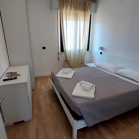 Vinsea Μπελάρια-Ιτζέα Μαρίνα