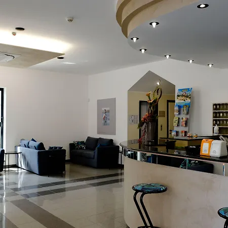 Hotel Vinsea 2*