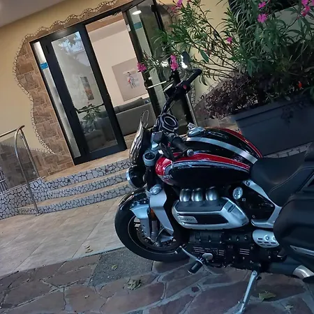 Vinsea Hotel